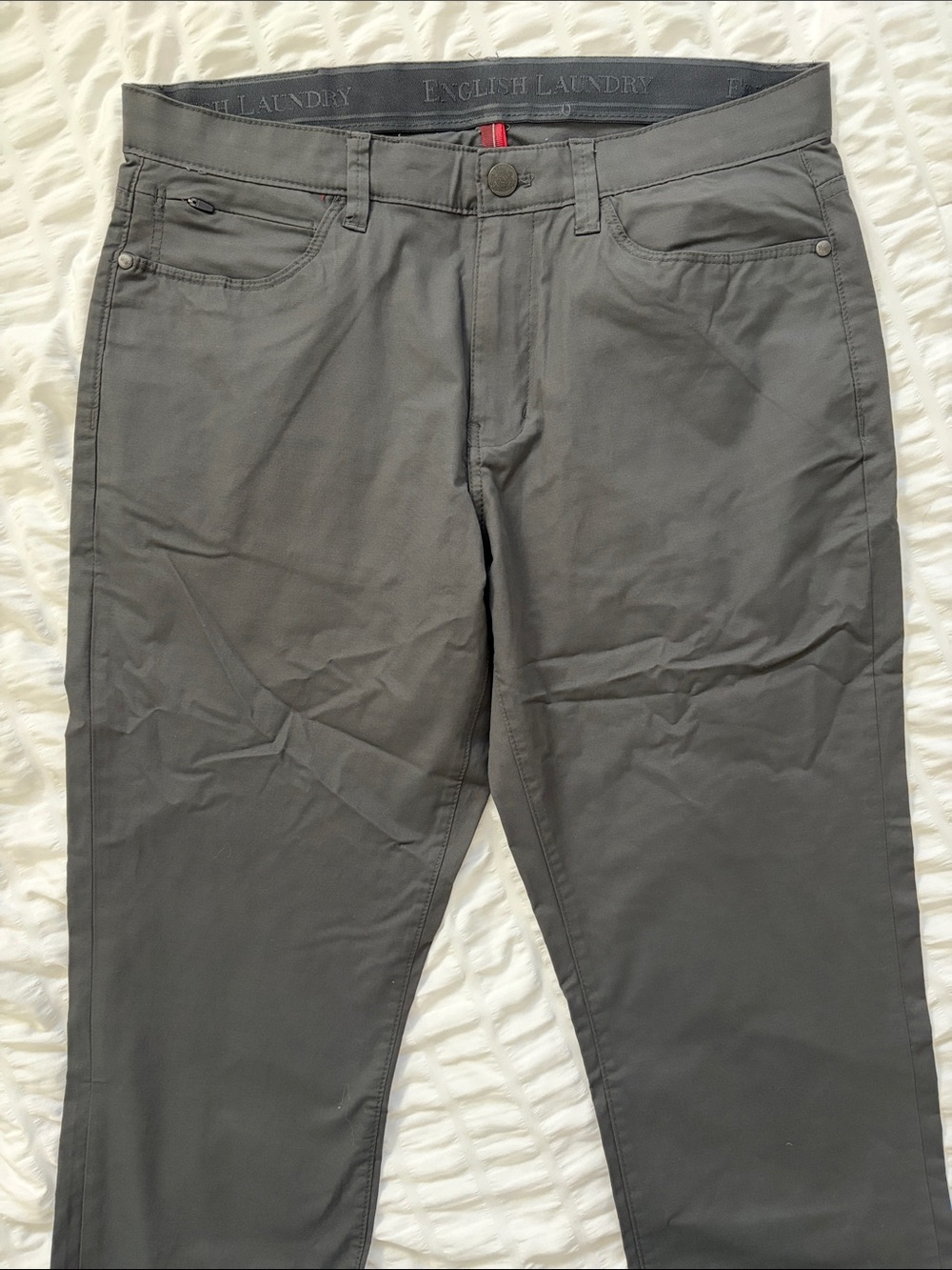 English Laundry Men's Charcoal Slim Jeans. 5-Pocket Style. Easy Wear, Comfort.